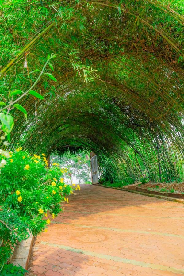 Phuong Nam Gia Trang Farmstay Gia Nghia Extérieur photo
